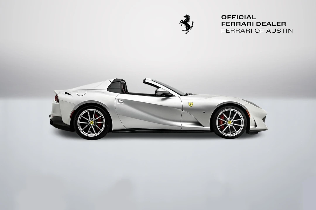 2021 Ferrari 812 GTS - Image 9 of 31