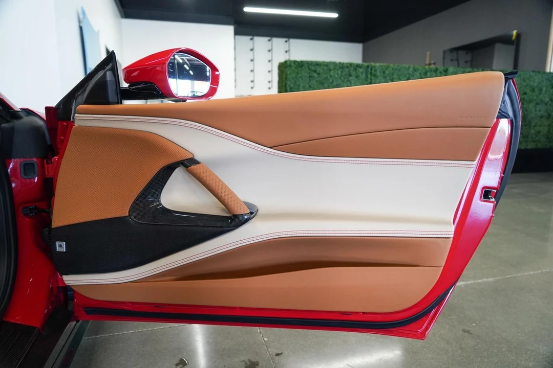 2021 Ferrari 812 GTS - Image 18 of 21