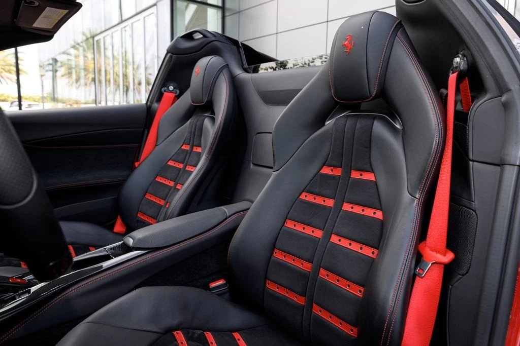 2021 Ferrari 812 GTS - Image 26 of 31