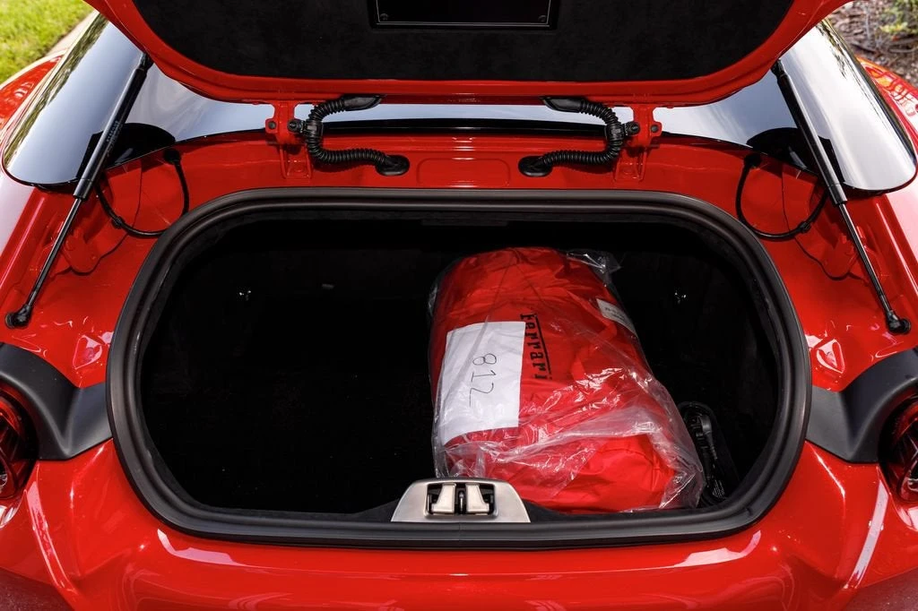 2021 Ferrari 812 GTS - Image 20 of 31