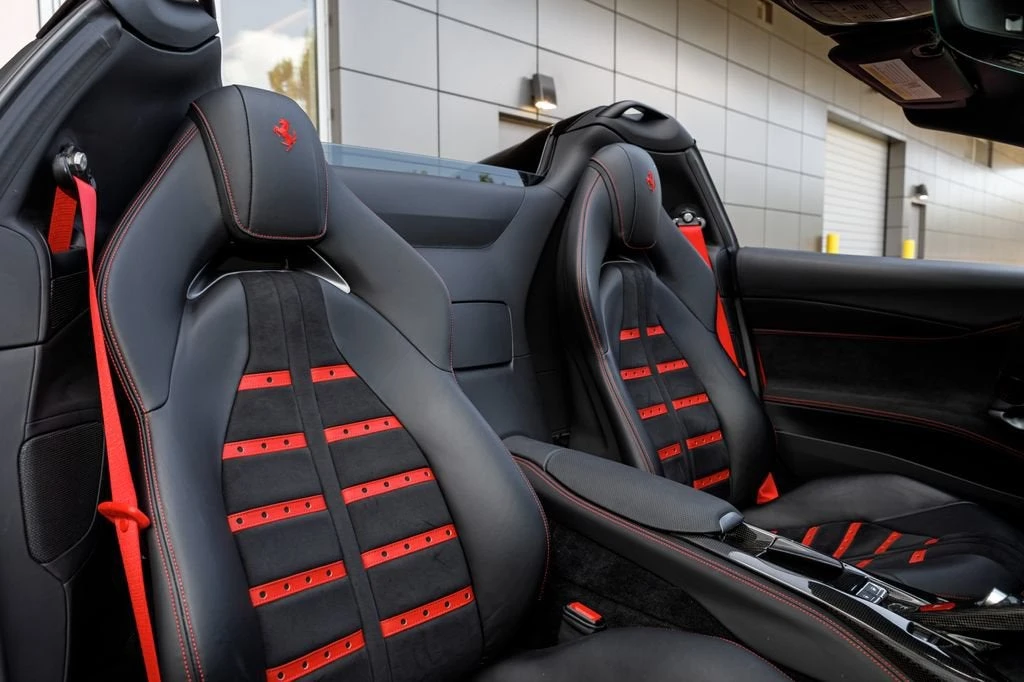 2021 Ferrari 812 GTS - Image 13 of 31