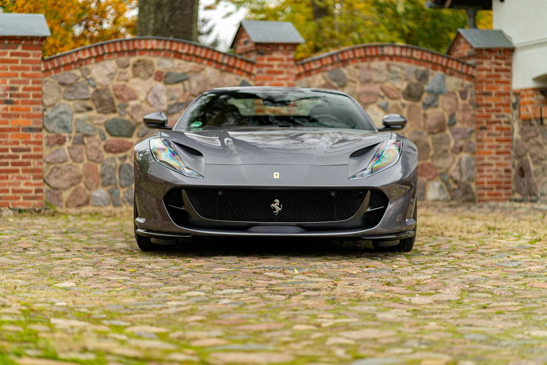 2021 Ferrari 812 GTS - Image 2 of 31