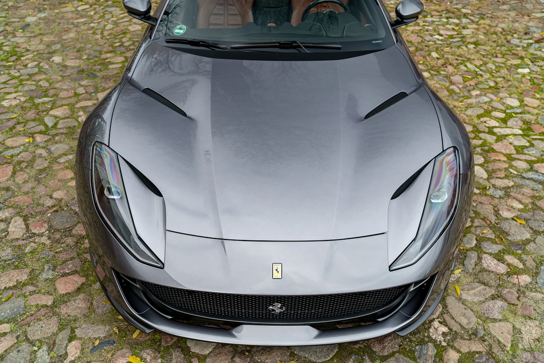 2021 Ferrari 812 GTS - Image 26 of 31