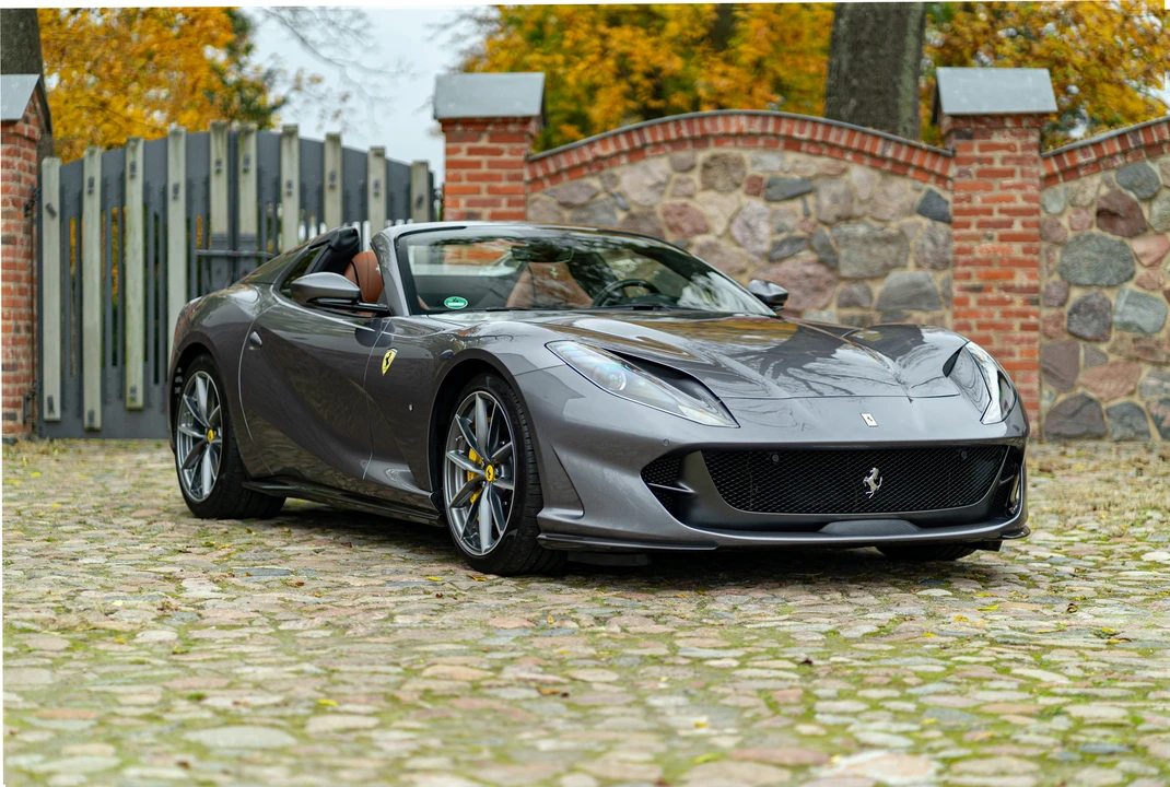 2021 Ferrari 812 GTS - Image 18 of 31