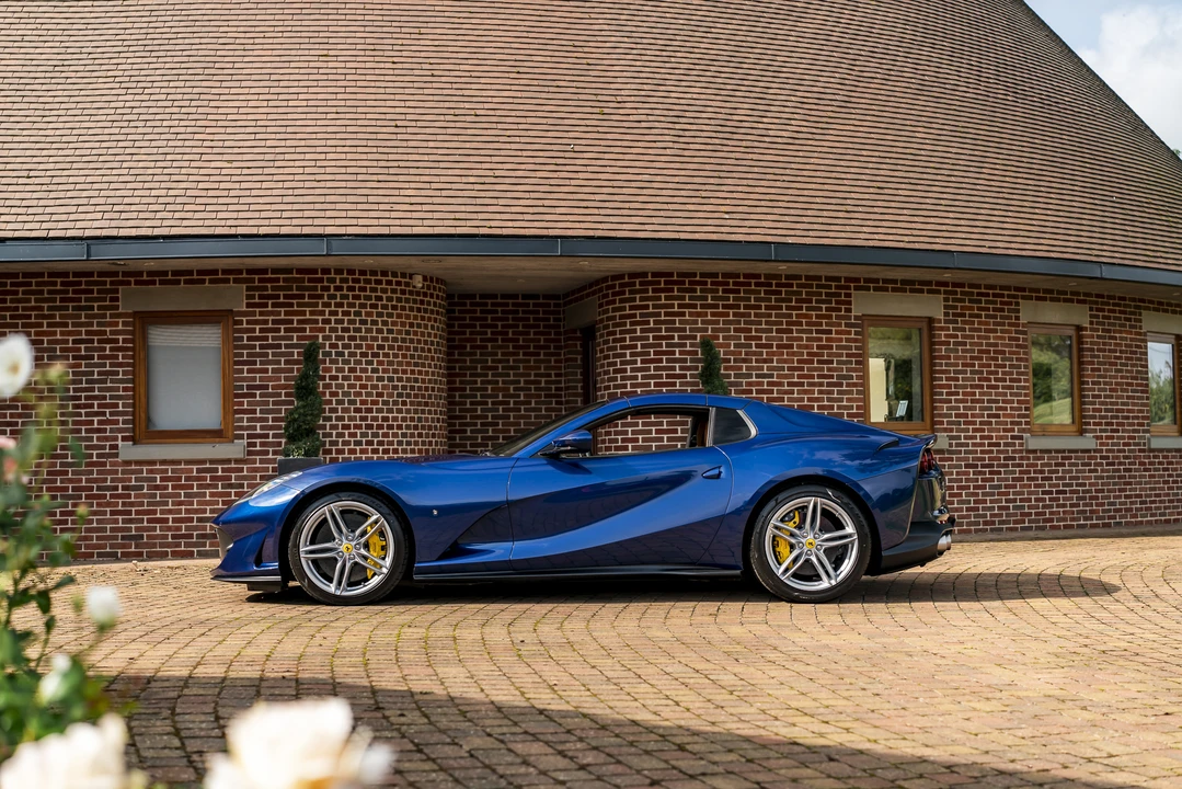 2021 Ferrari 812 GTS - Image 4 of 31