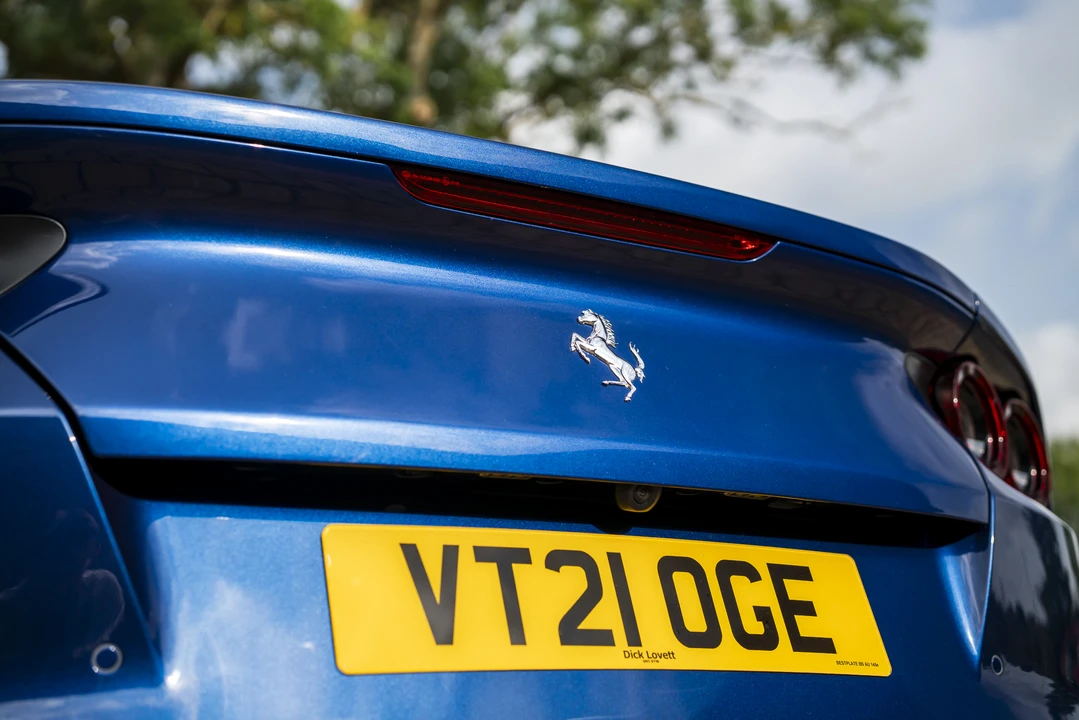 2021 Ferrari 812 GTS - Image 25 of 31