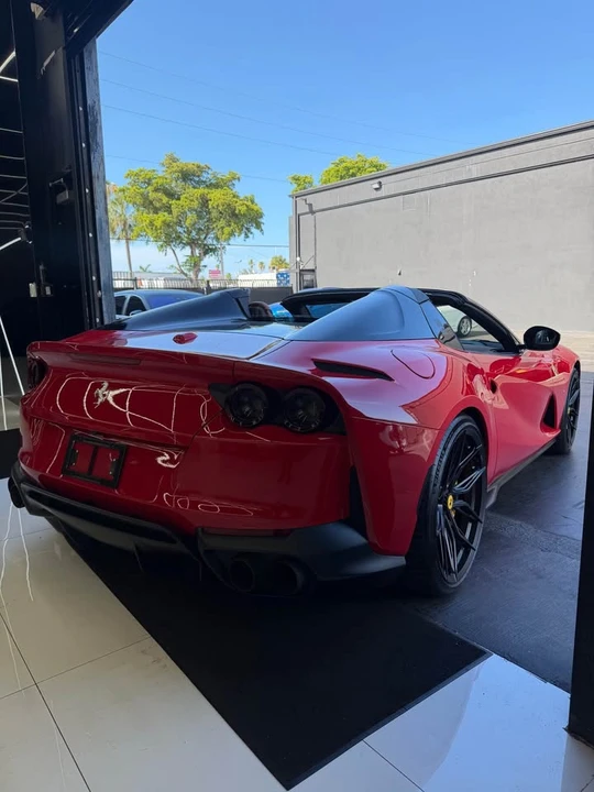 2021 Ferrari 812 GTS - Image 7 of 12