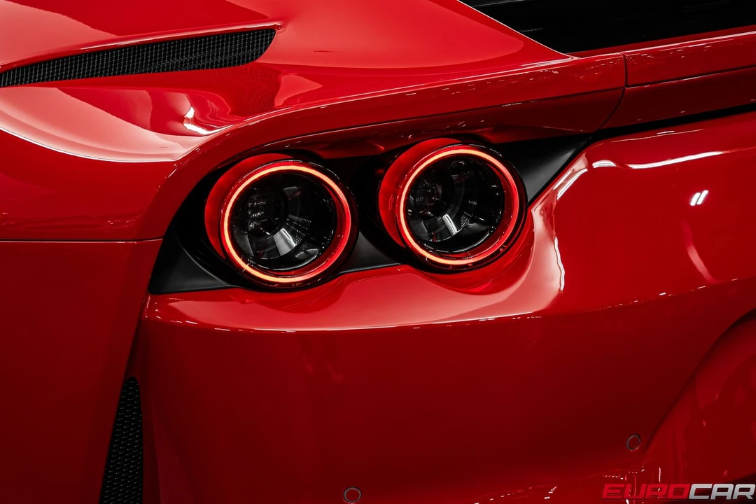 2021 Ferrari 812 Superfast - Image 18 of 31