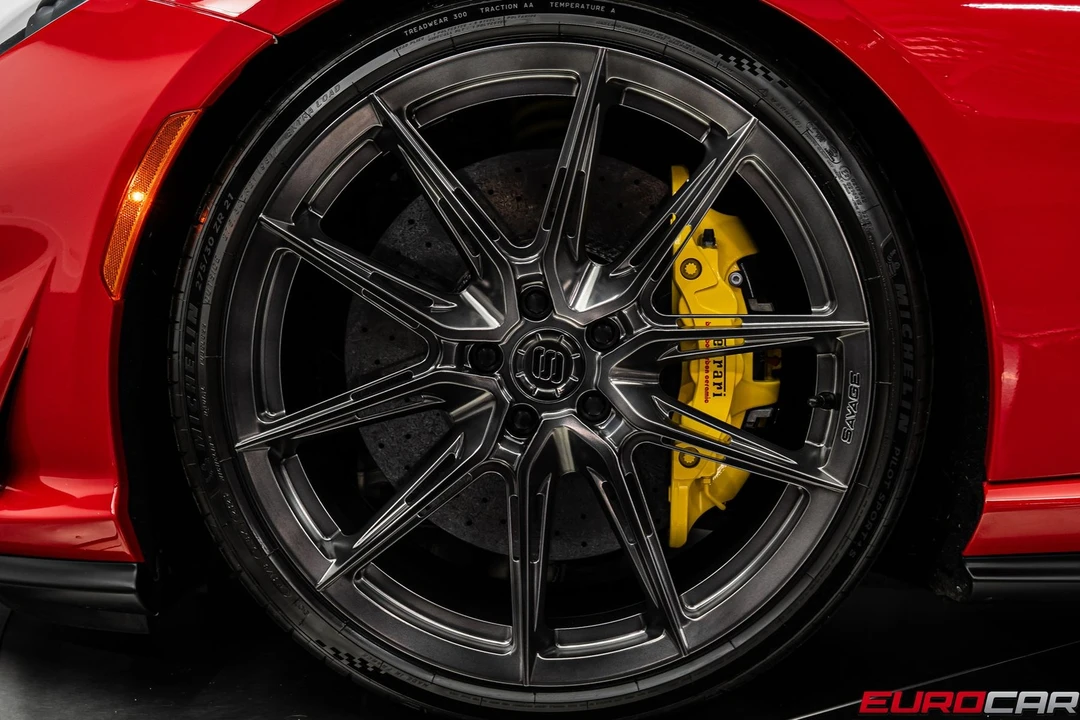 2021 Ferrari 812 Superfast - Image 23 of 31