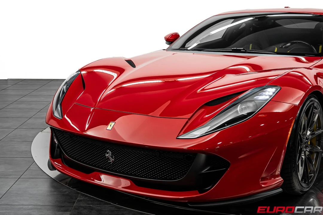 2021 Ferrari 812 Superfast - Image 13 of 31