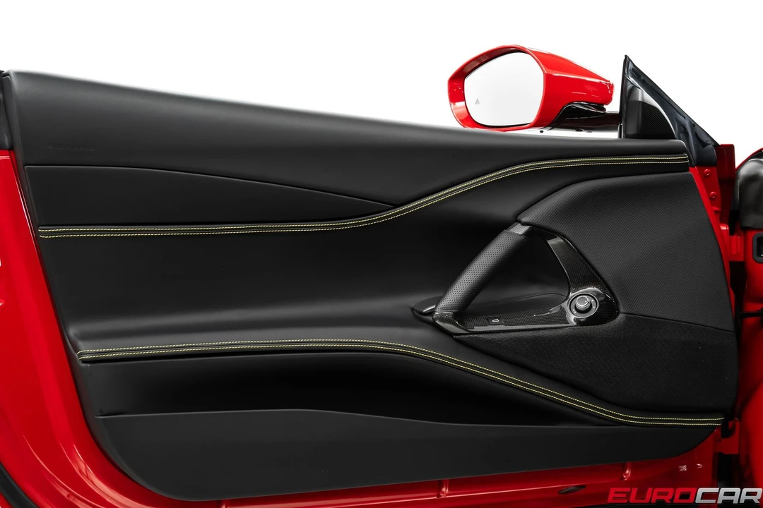 2021 Ferrari 812 Superfast - Image 25 of 31