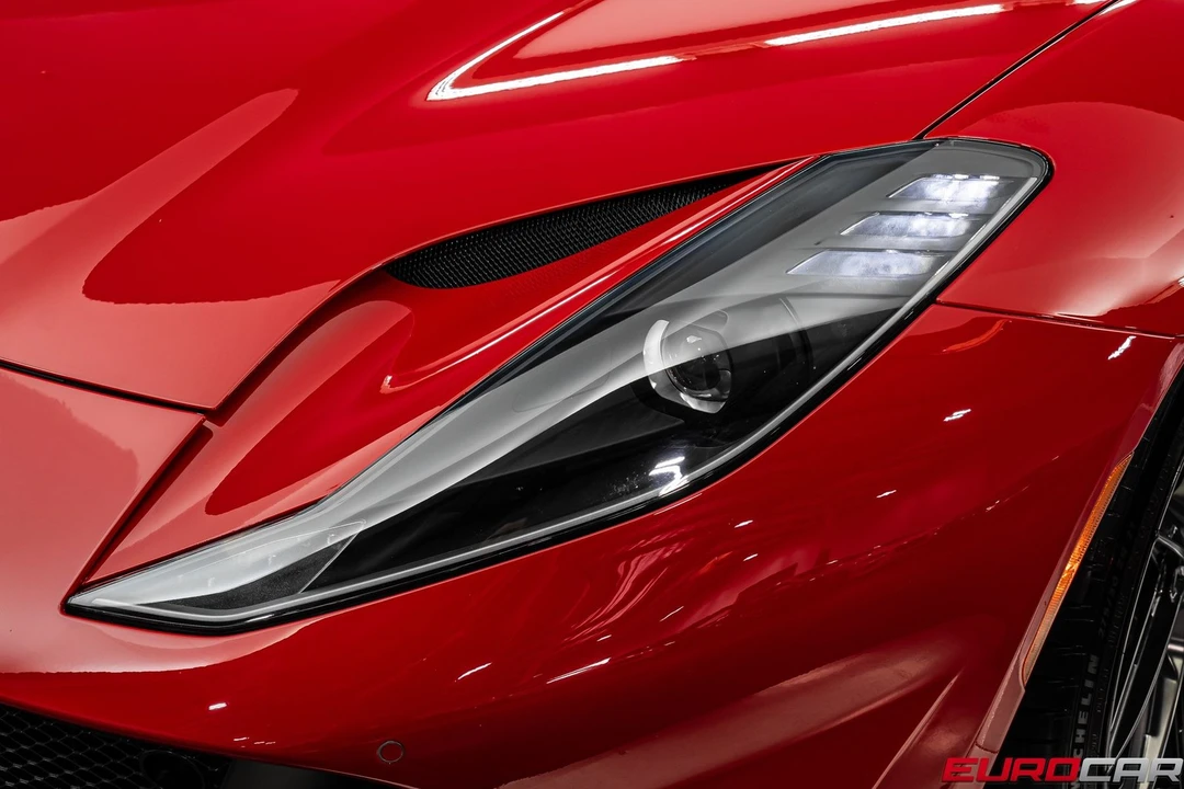 2021 Ferrari 812 Superfast - Image 12 of 31