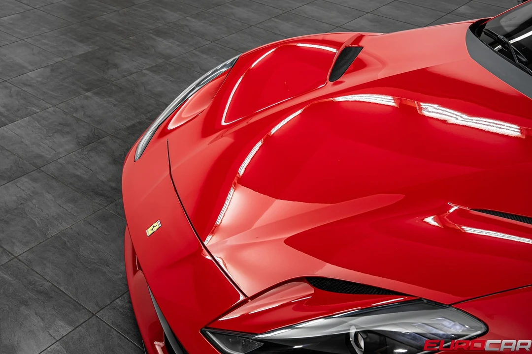 2021 Ferrari 812 Superfast - Image 9 of 31