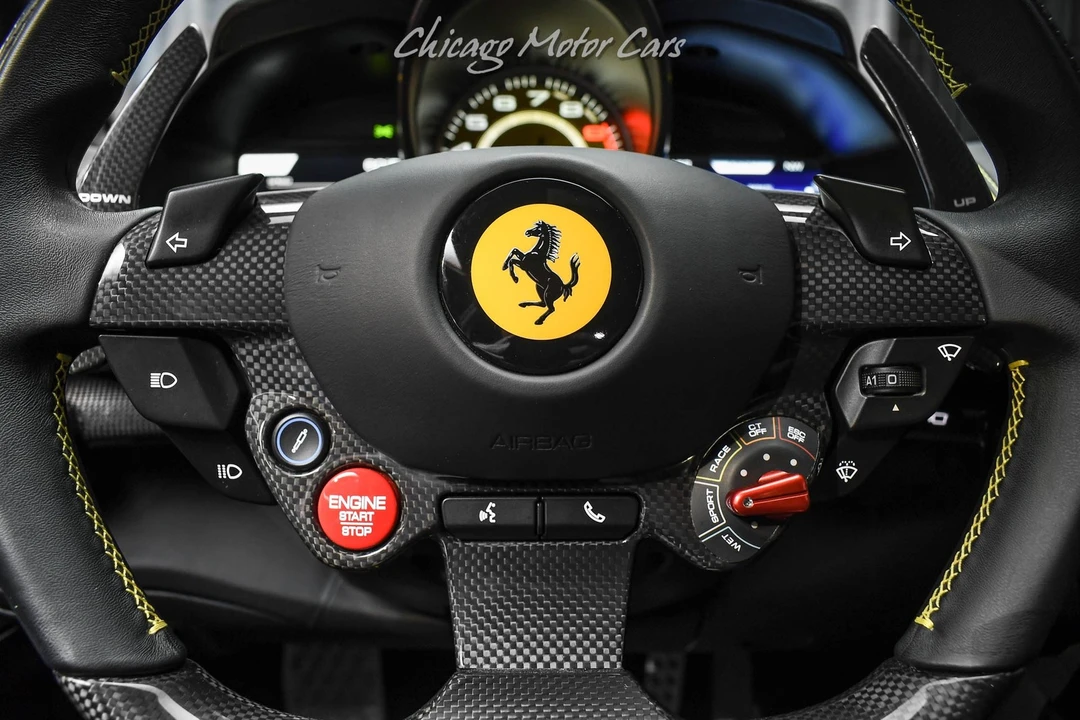 2021 Ferrari 812 Superfast - Image 11 of 31