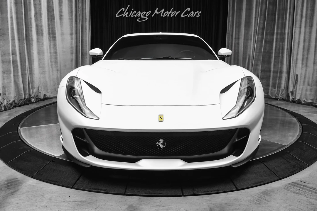 2021 Ferrari 812 Superfast - Image 7 of 31