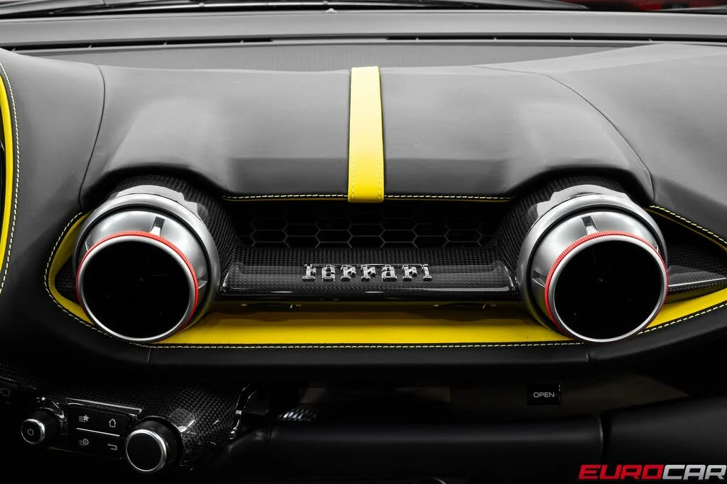 2021 Ferrari 812 Superfast - Image 30 of 31