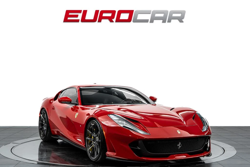 2021 Ferrari 812 Superfast - Image 7 of 31