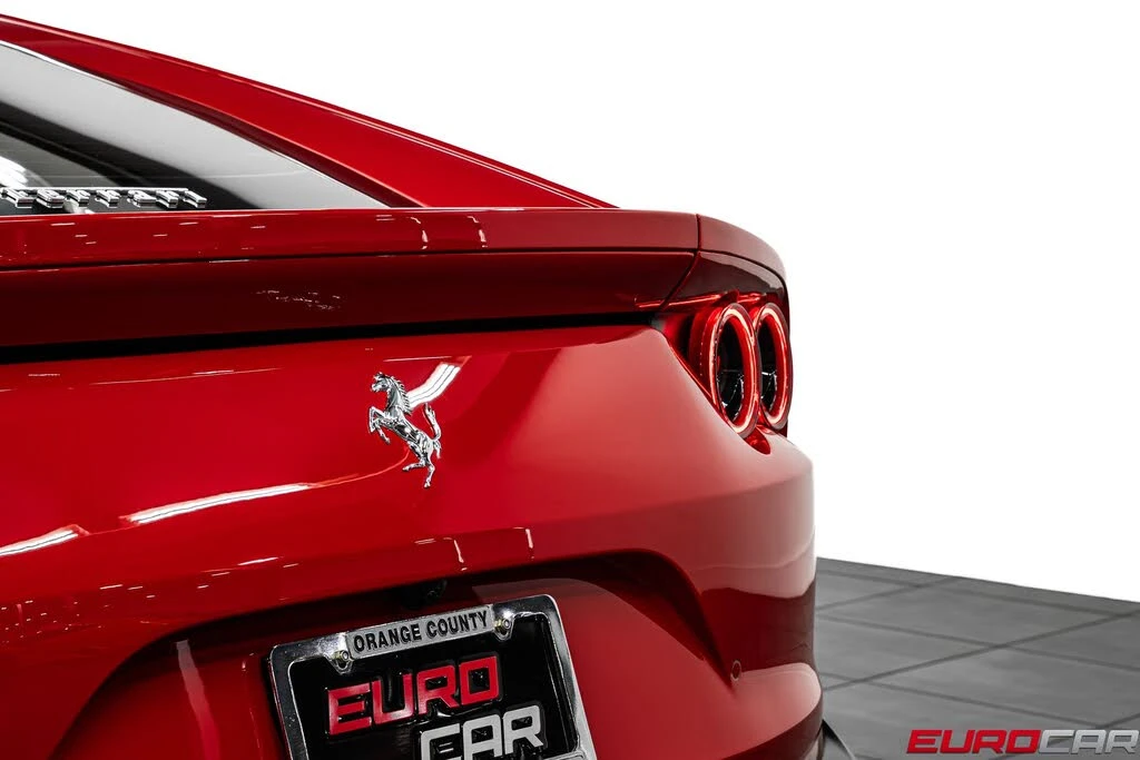 2021 Ferrari 812 Superfast - Image 19 of 31