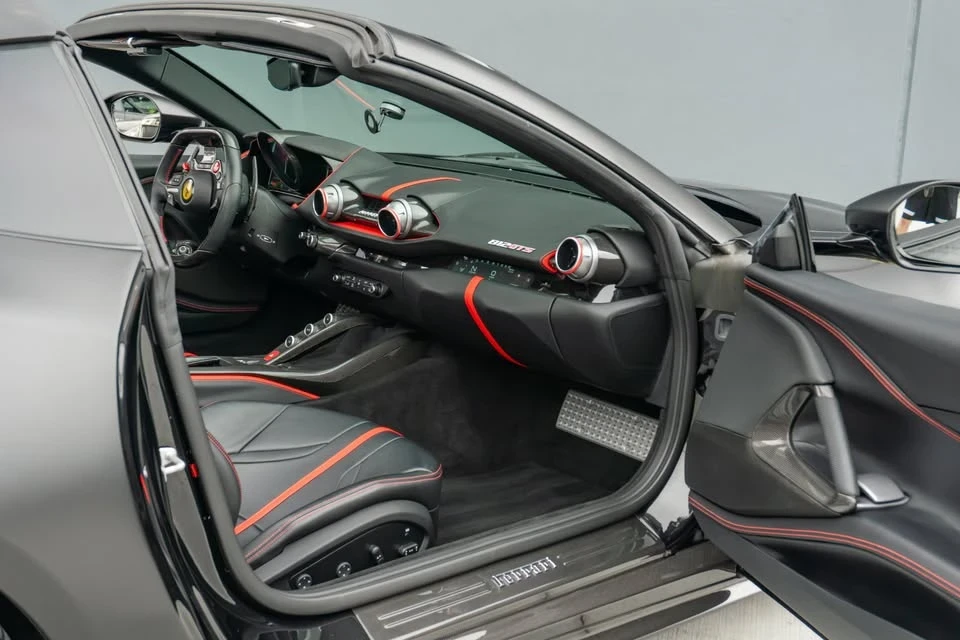 2021 Ferrari 812 GTS - Image 15 of 20