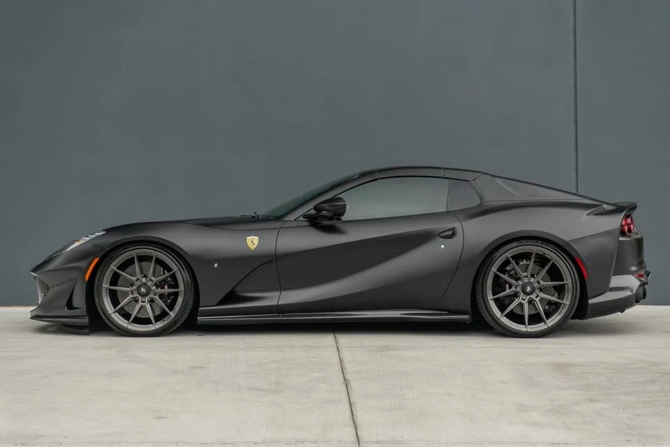 2021 Ferrari 812 GTS - Image 2 of 20