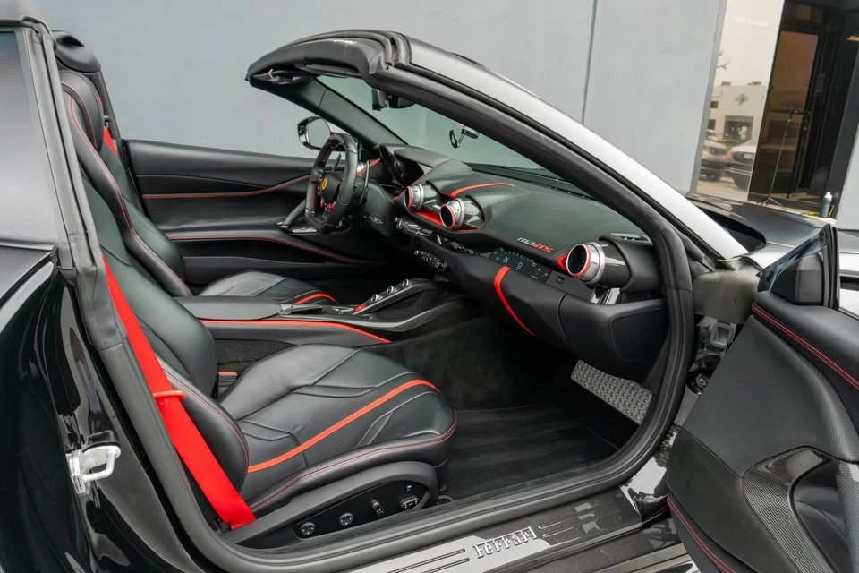 2021 Ferrari 812 GTS - Image 14 of 20