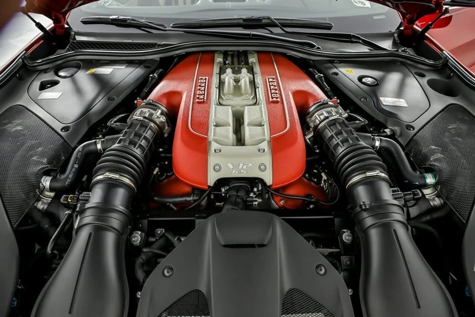 2021 Ferrari 812 GTS - Image 17 of 19