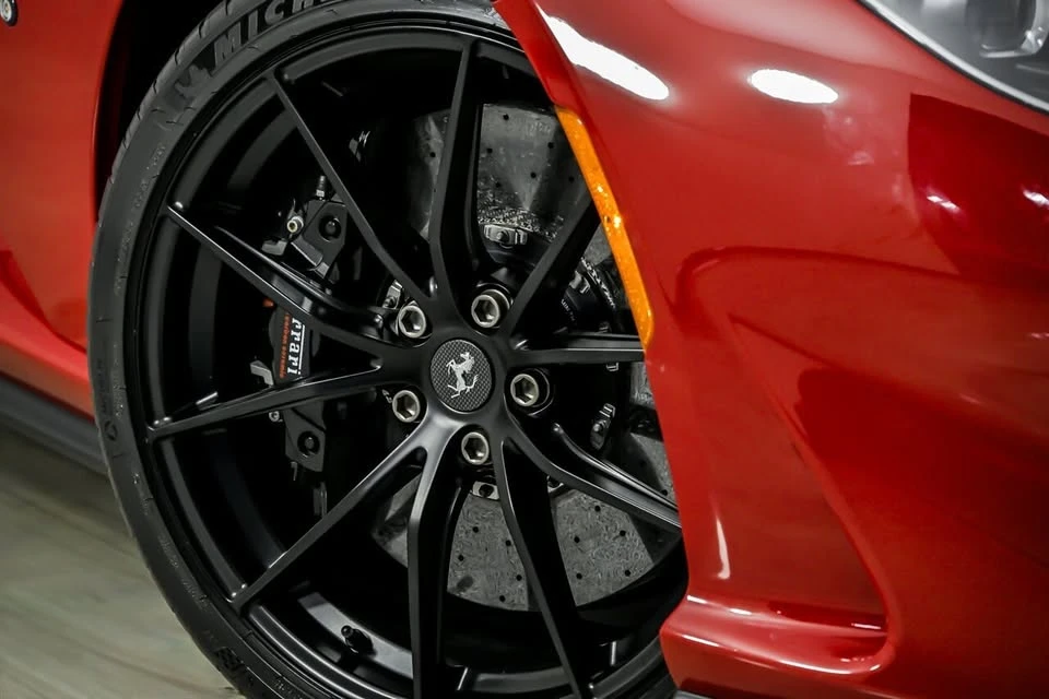 2021 Ferrari 812 GTS - Image 3 of 19