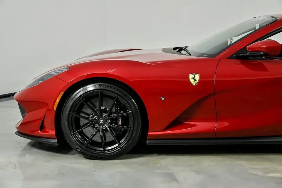 2021 Ferrari 812 GTS - Image 6 of 19