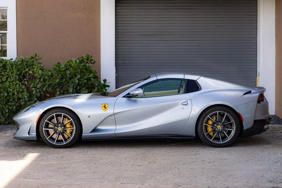 2021 Ferrari 812 GTS - Image 6 of 20