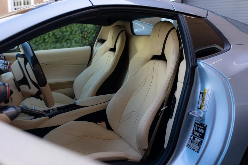 2021 Ferrari 812 GTS - Image 9 of 20