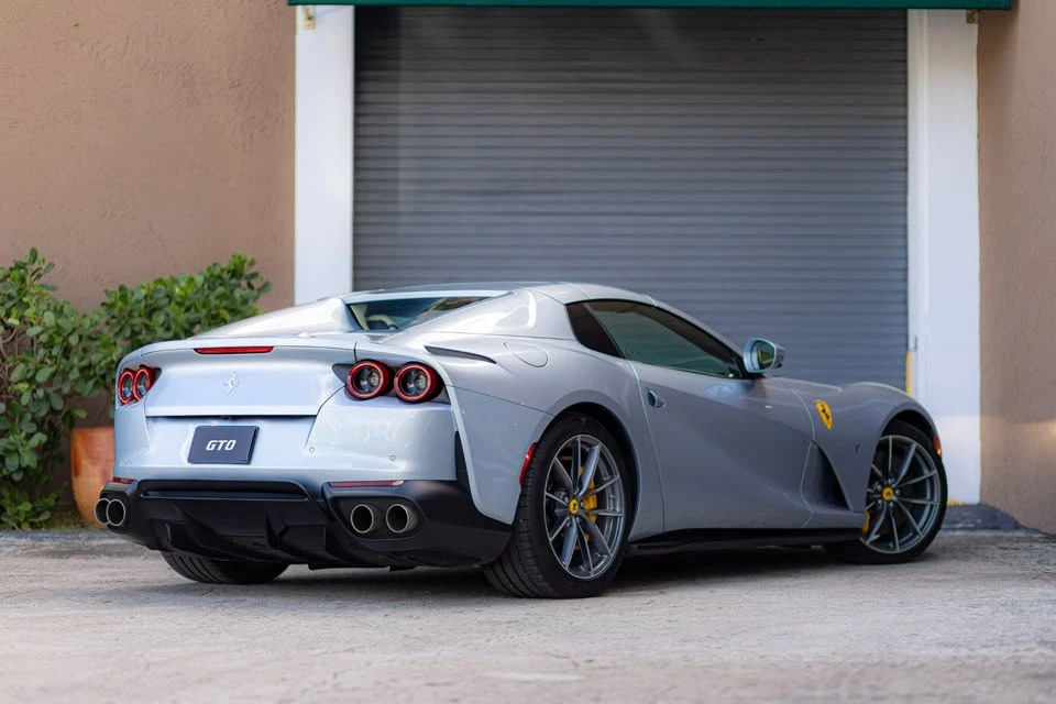 2021 Ferrari 812 GTS - Image 8 of 20