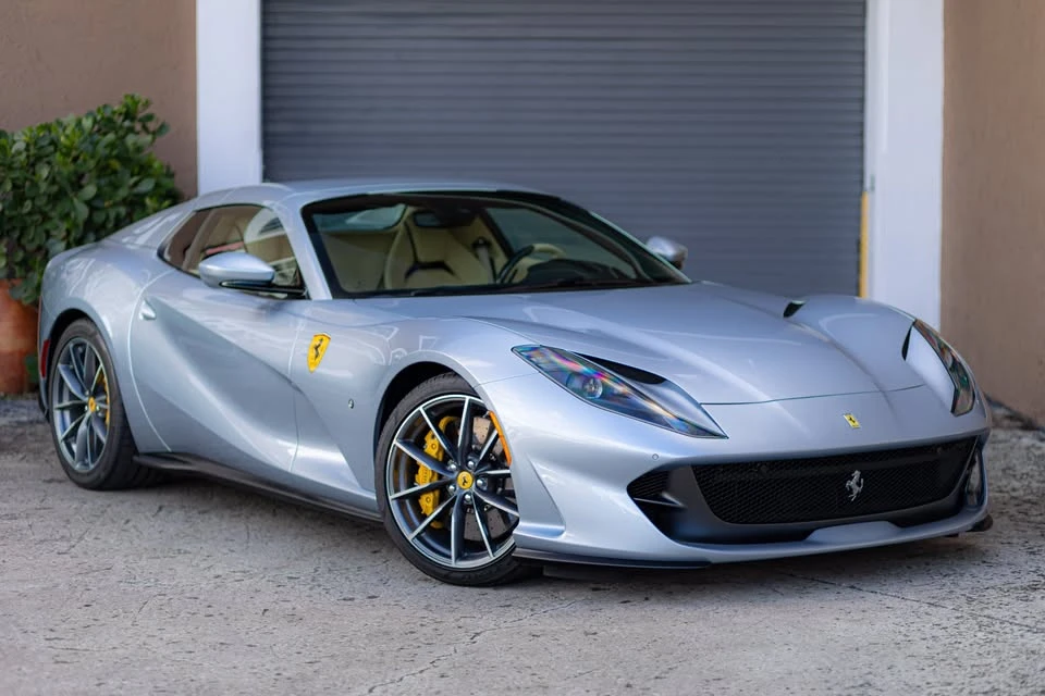 2021 Ferrari 812 GTS - Image 7 of 20