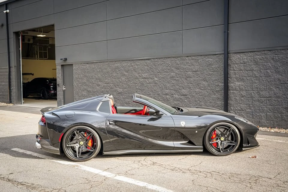 2021 Ferrari 812 GTS - Image 8 of 20