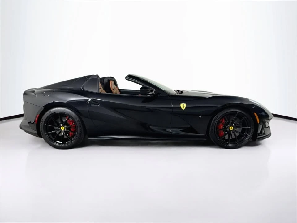 2021 Ferrari 812 GTS - Image 8 of 19