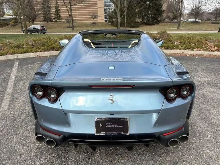2021 Ferrari 812 GTS - Image 5 of 13