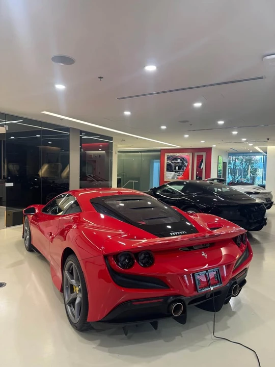 2021 Ferrari F8 - Image 6 of 14
