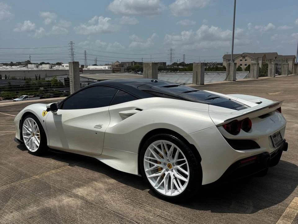2021 Ferrari F8 - Image 8 of 20