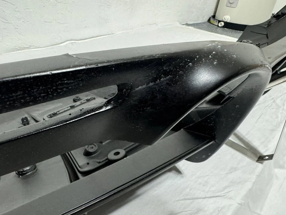 2021 Parts & Memorabilia Bodywork - Image 3 of 9