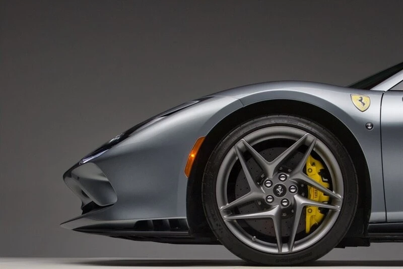 2021 Ferrari F8 Spider - Image 8 of 31