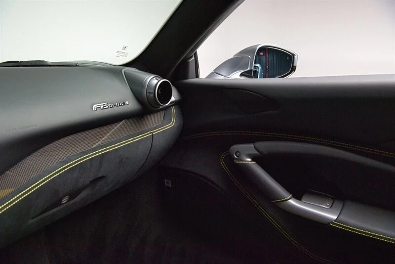 2021 Ferrari F8 Spider - Image 30 of 31