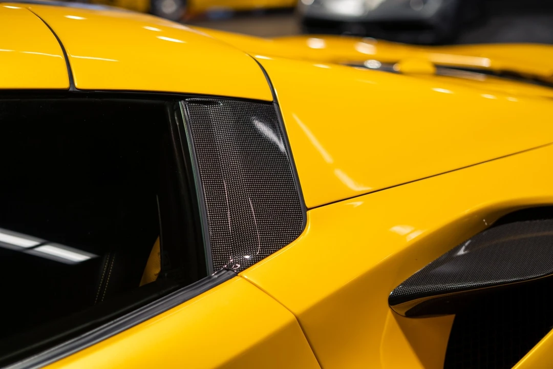 2021 Ferrari F8 Spider - Image 28 of 31