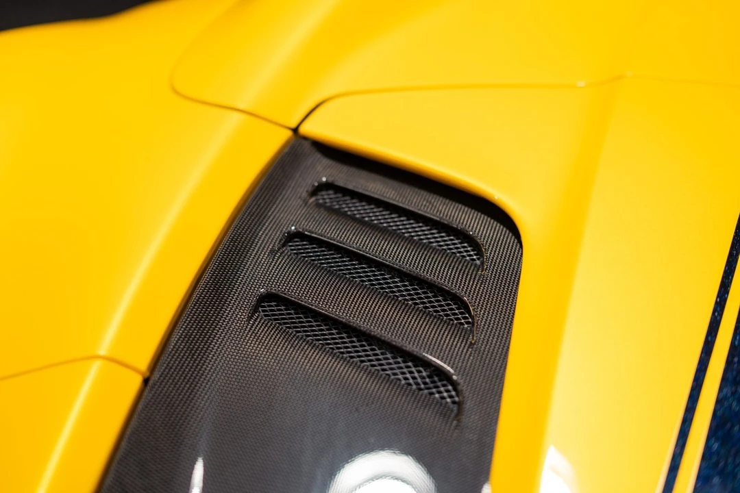 2021 Ferrari F8 Spider - Image 12 of 31