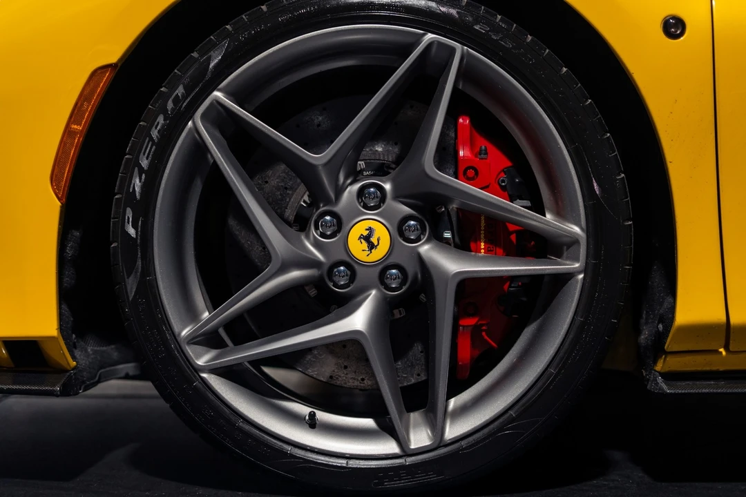 2021 Ferrari F8 Spider - Image 6 of 31