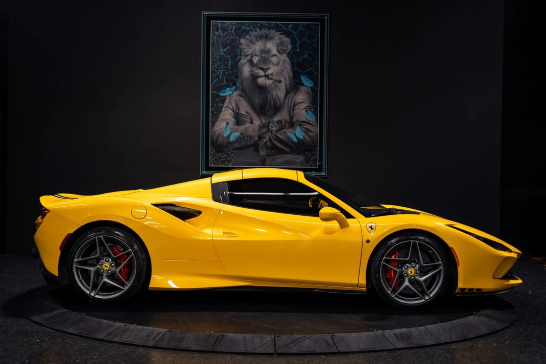 2021 Ferrari F8 Spider - Image 29 of 31