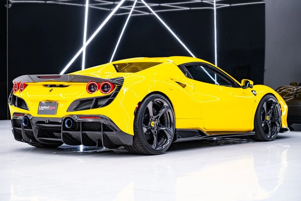 2021 Ferrari F8 Spider - Image 28 of 31