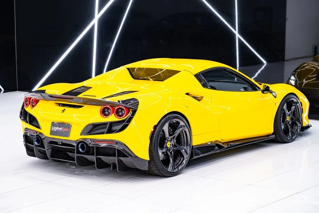 2021 Ferrari F8 Spider - Image 29 of 31