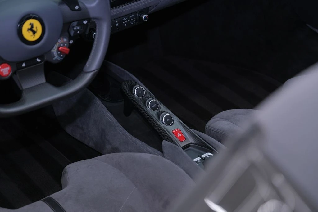 2021 Ferrari F8 Spider - Image 19 of 31