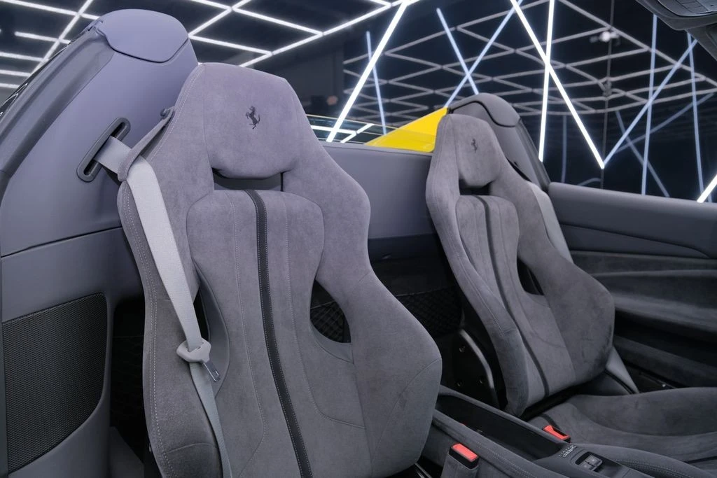 2021 Ferrari F8 Spider - Image 20 of 31