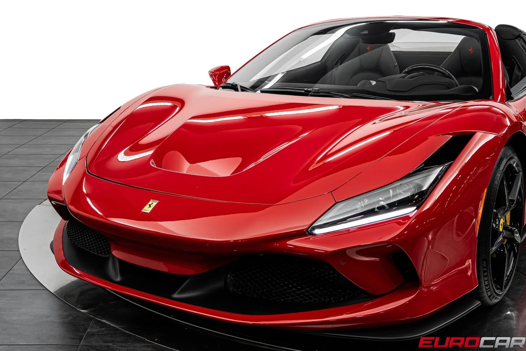2021 Ferrari F8 Spider - Image 16 of 31