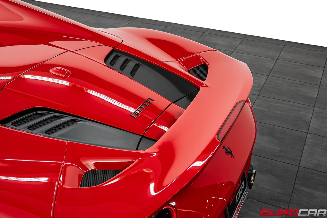 2021 Ferrari F8 Spider - Image 22 of 31